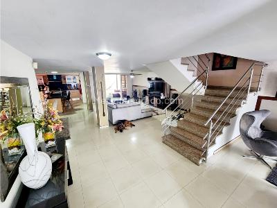 Casa de 3 alcobas en venta en El Golf, Barranquilla, 254 m² · foto 11 de 20