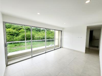 Apartamento de 3 alcobas en venta en Altos De Buenavista, Barranquilla, 84 m² · foto 2 de 20