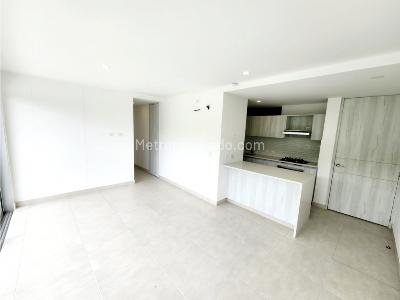 Apartamento de 3 alcobas en venta en Altos De Buenavista, Barranquilla, 84 m² · foto 3 de 20