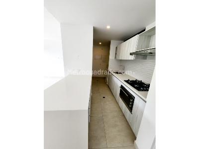 Apartamento de 3 alcobas en venta en Altos De Buenavista, Barranquilla, 84 m² · foto 4 de 20