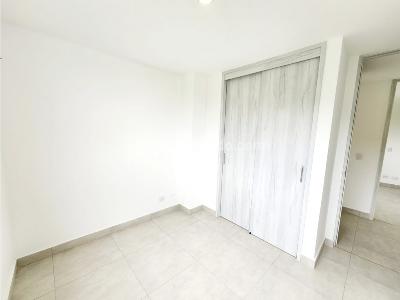 Apartamento de 3 alcobas en venta en Altos De Buenavista, Barranquilla, 84 m² · foto 13 de 20