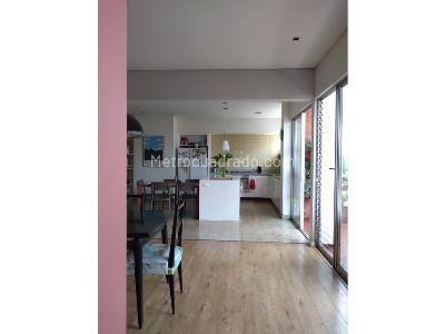 Apartamento de 3 alcobas en venta en Centenario, Cali, 300 m² · foto 7 de 19