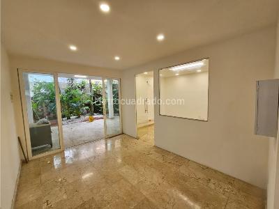 Casa de 4 alcobas en venta en Altos De Riomar, Barranquilla, 493 m² · foto 5 de 20