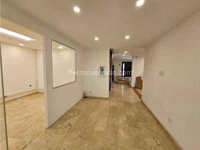 Casa de 4 alcobas en venta en Altos De Riomar, Barranquilla, 493 m² · foto 6 de 20