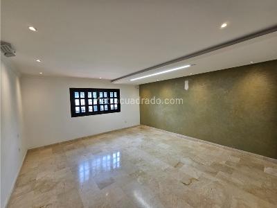 Casa de 4 alcobas en venta en Altos De Riomar, Barranquilla, 493 m² · foto 18 de 20