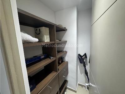 Apartamento de 2 alcobas en venta en Altos De Buenavista, Barranquilla, 84 m² · foto 11 de 15