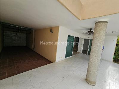 Casa de 3 alcobas en venta en Castellana Real, Barranquilla, 350 m² · foto 8 de 16