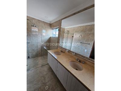 Casa de 3 alcobas en venta en Castellana Real, Barranquilla, 350 m² · foto 12 de 16