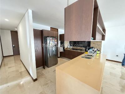 Apartamento de 3 alcobas en venta en Alto Prado, Barranquilla, 182 m² · foto 5 de 20