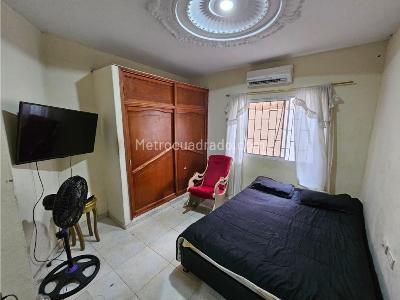 Casa de 5 alcobas en venta en Buena Esperanza, Barranquilla, 214 m² · foto 13 de 20