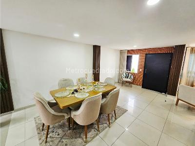 Casa en venta en Ciudad Jardin, Barranquilla · foto 2 de 20