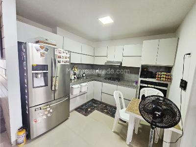 Casa en venta en Ciudad Jardin, Barranquilla · foto 8 de 20