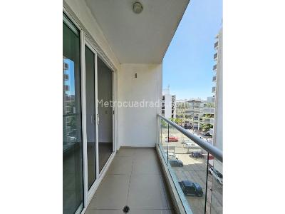 Apartamento de 2 alcobas en venta en Alto Prado, Barranquilla, 87 m² · foto 3 de 15