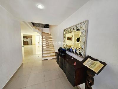 Casa en venta en Santa Monica, Barranquilla · foto 2 de 20