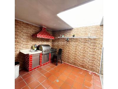 Casa de 3 alcobas en venta en La Castellana, Barranquilla, 221 m² · foto 4 de 12