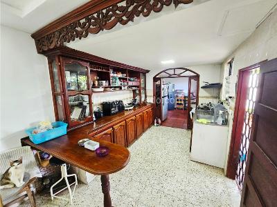 Casa de 5 alcobas en venta en Paraiso, Barranquilla, 239 m² · foto 11 de 20