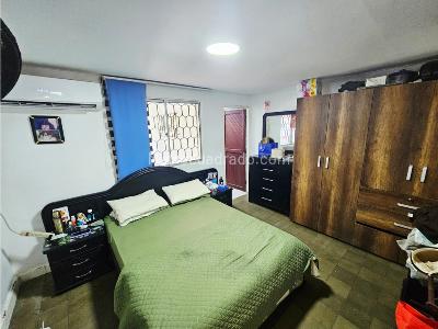 Casa de 5 alcobas en venta en Paraiso, Barranquilla, 239 m² · foto 13 de 20