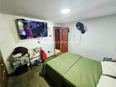 Casa de 5 alcobas en venta en Paraiso, Barranquilla, 239 m² · foto 14 de 20