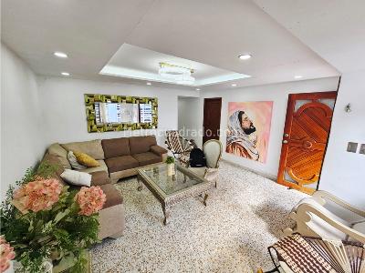Casa de 5 alcobas en venta en Paraiso, Barranquilla, 239 m² · foto 3 de 20