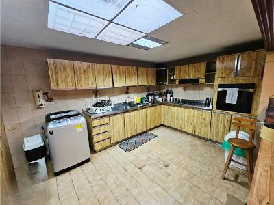 Casa de 4 alcobas en venta en Santa Monica, Barranquilla, 411 m² · foto 8 de 20