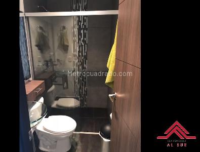 Apartamento de 3 alcobas en venta en Loma De San José, Sabaneta, 96 m² · foto 10 de 20