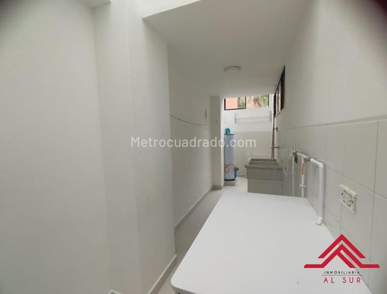 Casa – Envigado, Valle de Aburrá - Más