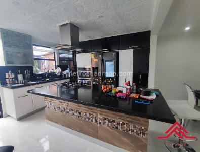 Casa en venta en Suramérica, Itagüí · foto 18 de 20