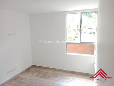 Apartamento de 2 alcobas en venta en El Poblado Loma Del Indio, Medellín, 77 m² · foto 14 de 20