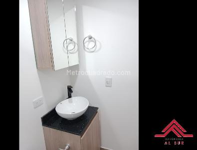 Apartamento de 2 alcobas en venta en El Poblado Loma Del Indio, Medellín, 77 m² · foto 15 de 20