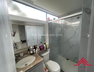 Apartamento en venta en Loma Del Esmeraldal, Envigado · foto 13 de 17