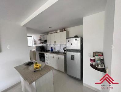Apartamento en venta en Loma Del Esmeraldal, Envigado · foto 4 de 17