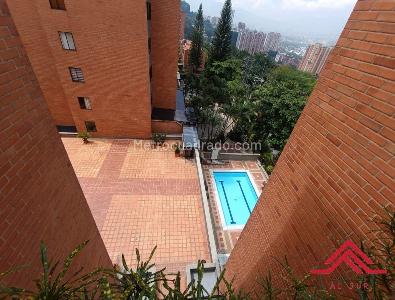 Apartamento de 2 alcobas en venta en El Poblado Loma Del Indio, Medellín, 67 m² · foto 17 de 18