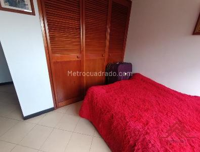 Apartamento de 2 alcobas en venta en El Poblado Loma Del Indio, Medellín, 67 m² · foto 9 de 18