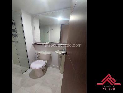 Apartamento de 3 alcobas en venta en Loma De San Julian, Medellín, 77 m² · foto 5 de 20