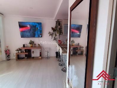 Apartamento en venta en Loma De Los Bernal, Medellín · foto 15 de 20