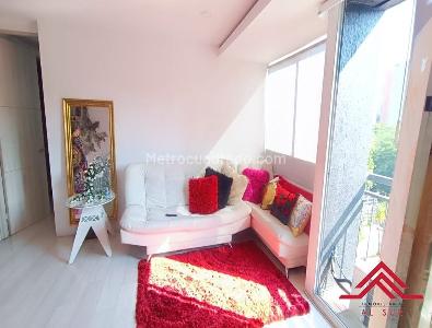 Apartamento en venta en Loma De Los Bernal, Medellín · foto 16 de 20