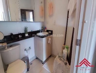 Apartamento en venta en Loma De Los Bernal, Medellín · foto 17 de 20