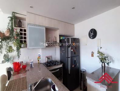 Apartamento en venta en Loma De Los Bernal, Medellín · foto 6 de 20