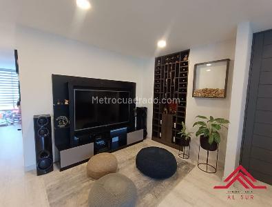 Apartamento de 3 alcobas en venta en El Poblado Castropol, Medellín, 150 m² · foto 4 de 17