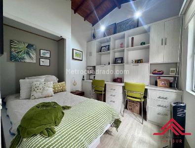 Casa de 3 alcobas en venta en Loma Del Barro, Envigado, 156 m² · foto 8 de 17