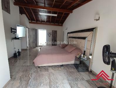 Casa de 4 alcobas en venta en Los Alcázares, Sabaneta, 200 m² · foto 16 de 20
