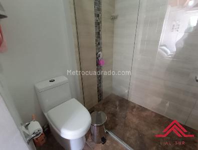 Casa de 4 alcobas en venta en Los Alcázares, Sabaneta, 200 m² · foto 9 de 20