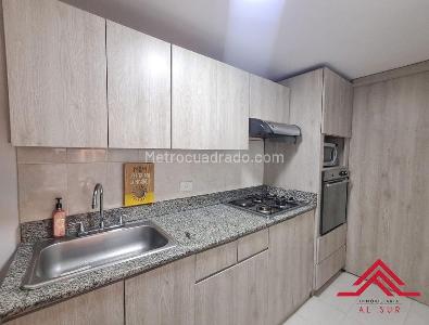 Apartamento de 2 alcobas en venta en El Poblado Loma Del Indio, Medellín, 79 m² · foto 4 de 19
