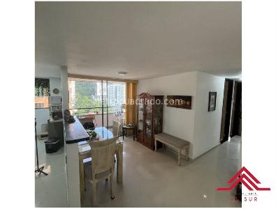 Apartamento de 3 alcobas en venta en Loma Del Indio Poblado, Medellín, 74 m² · foto 2 de 19