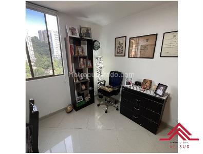 Apartamento de 3 alcobas en venta en Loma Del Indio Poblado, Medellín, 74 m² · foto 5 de 19