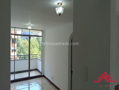 Apartamento en venta en El Poblado Castropol, Medellín · foto 12 de 19