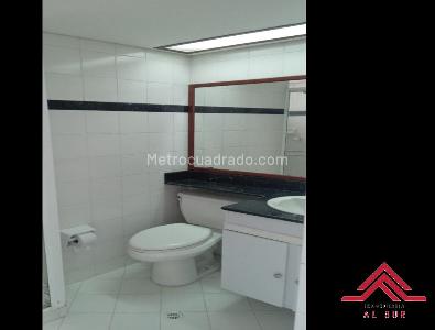 Apartamento en venta en El Poblado Castropol, Medellín · foto 15 de 19