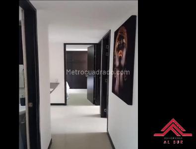 Apartamento de 3 alcobas en venta en Aliadas Del Sur, Sabaneta, 72 m² · foto 18 de 20