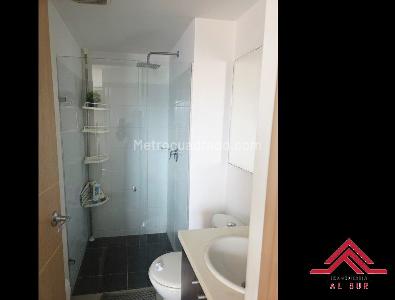 Apartamento de 3 alcobas en venta en El Trapiche, Sabaneta, 72 m² · foto 10 de 19