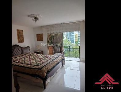 Apartamento de 3 alcobas en venta en El Poblado Oviedo, Medellín, 144 m² · foto 11 de 20